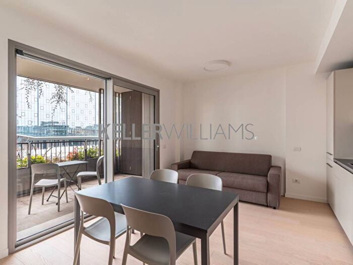 Appartamento bilocale in affitto in Via Adamello, Ripamonti Fondazione Prada, Milano