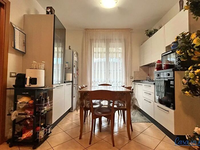 Appartamento quadrilocale in vendita in Via Giuseppe Garibaldi, San Giovanni In Marignano