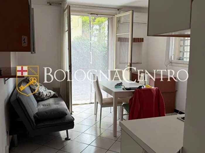Appartamento bilocale in affitto in Laterale di Via Leandro Alberti, Bologna