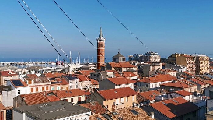 Appartamento trilocale in vendita in Civitanova Marche, Civitanova Marche