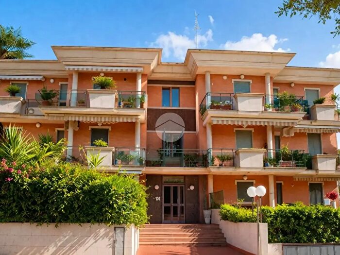 Appartamento quadrilocale in vendita in Via dei Ciclamini, Termoli