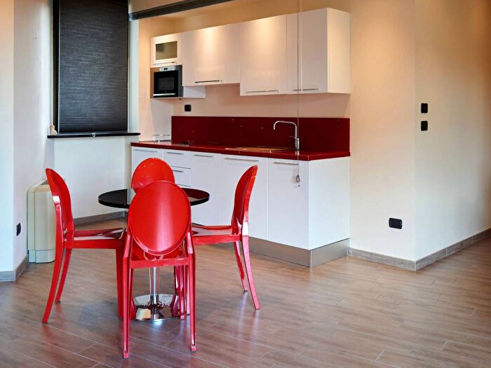Casa trilocale in affitto in Via San Francesco dAssisi, Piazza Solferino, Torino