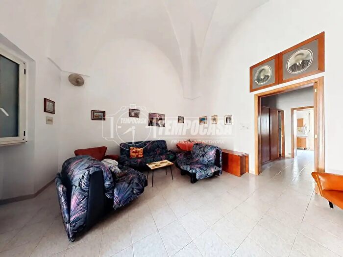 Casa con 5 locali in vendita in Via Caporale Ernesto Gaetani, Melpignano