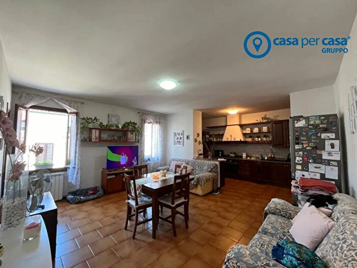 Appartamento trilocale in vendita in Via Felice Cavallotti C, Bergantino