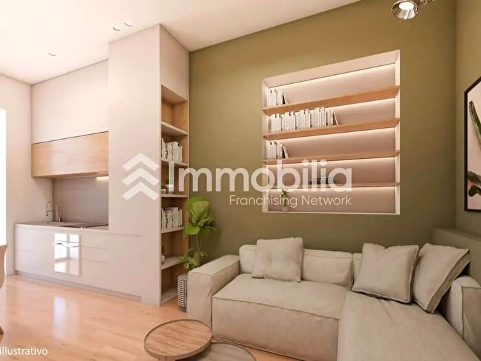 Appartamento trilocale in vendita in Via Paolo Braccini, Torino