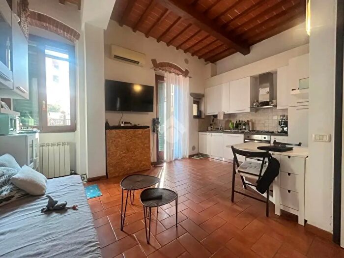 Appartamento bilocale in affitto in Via del Ponte alle Riffe, Firenze