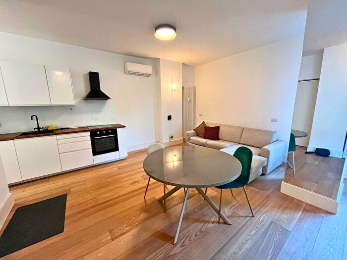 Appartamento bilocale in affitto in Corso Marzo, Montenero, Milano