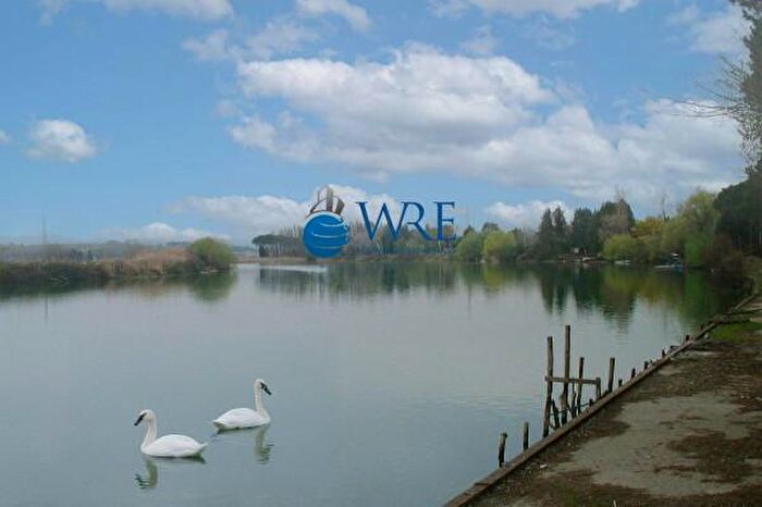 Casa monolocale in vendita in Via Tiberina, Roma