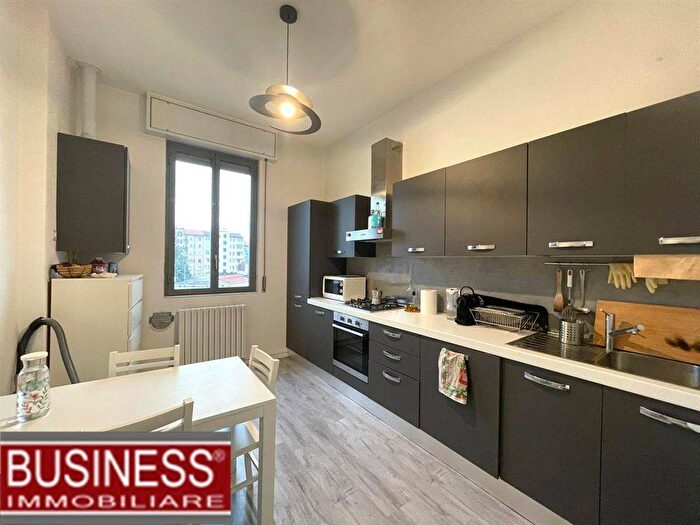 Appartamento trilocale in affitto in via Govone, Ghisolfa Mac Mahon, Milano