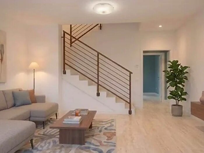 Casa con 6 locali in vendita in Siena