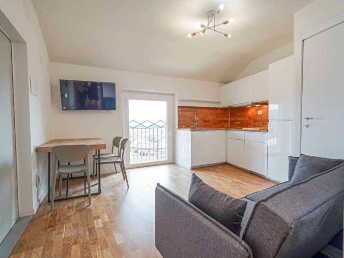 Appartamento bilocale in affitto in via Pignolo, Centro, Bergamo