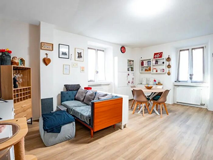 Case in Vendita e in Affitto - 2