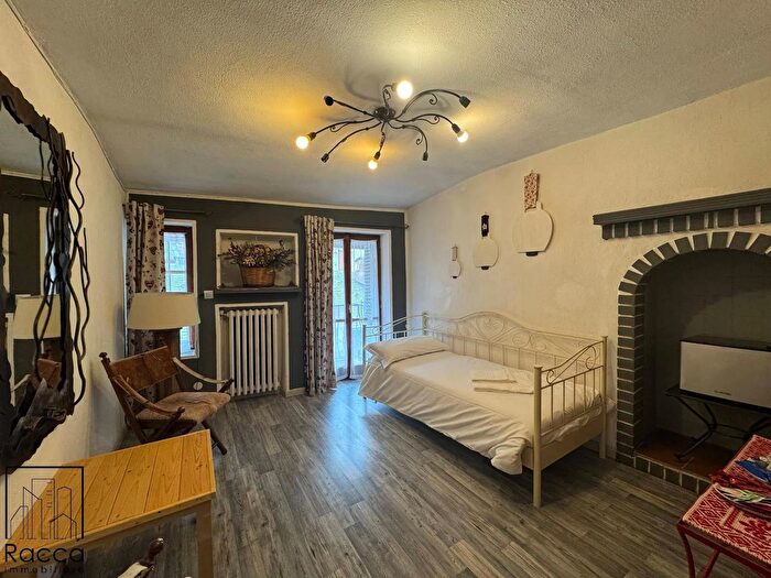 Appartamento trilocale in vendita in Via Cuneo, Limone Piemonte