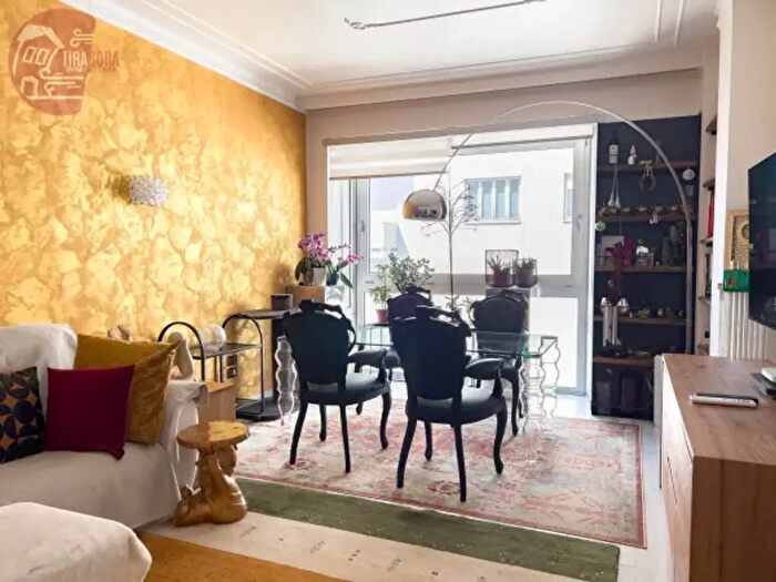 Appartamento trilocale in vendita in Via di Torre Bianca, Trieste