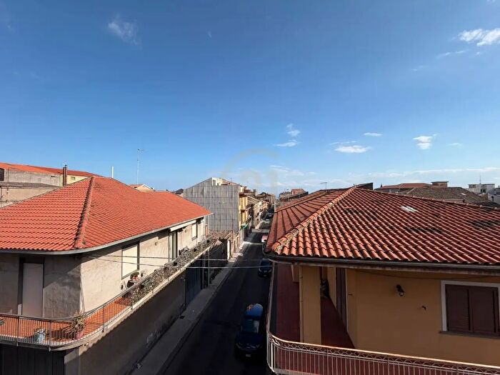 Appartamento trilocale in vendita in Belpasso