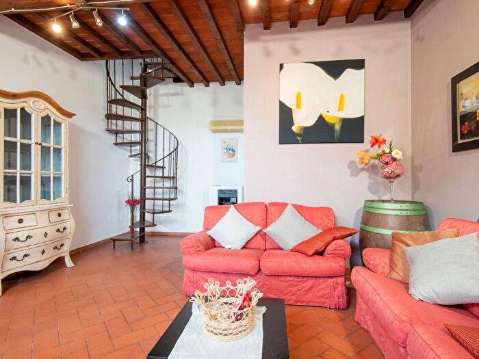 Casa quadrilocale in affitto in Strada Comunale di Piantravigne, Terranuova Bracciolini