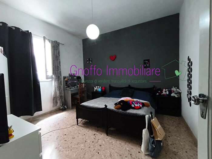 Appartamento con 5 locali in vendita in Valderice, Valderice