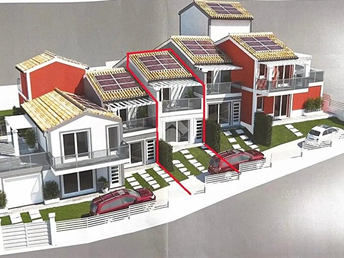 Casa quadrilocale in vendita in Via Eugenio Montale, Cagliari