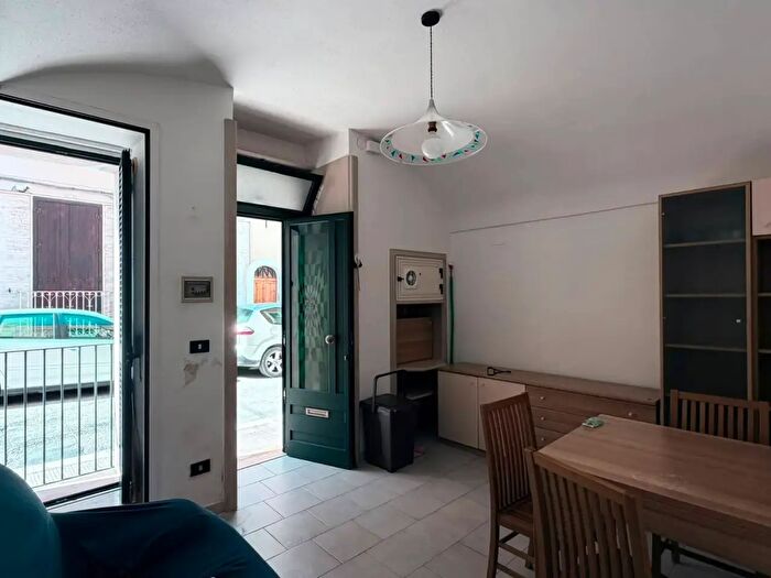 Casa bilocale in vendita in Via San Martino, Monopoli