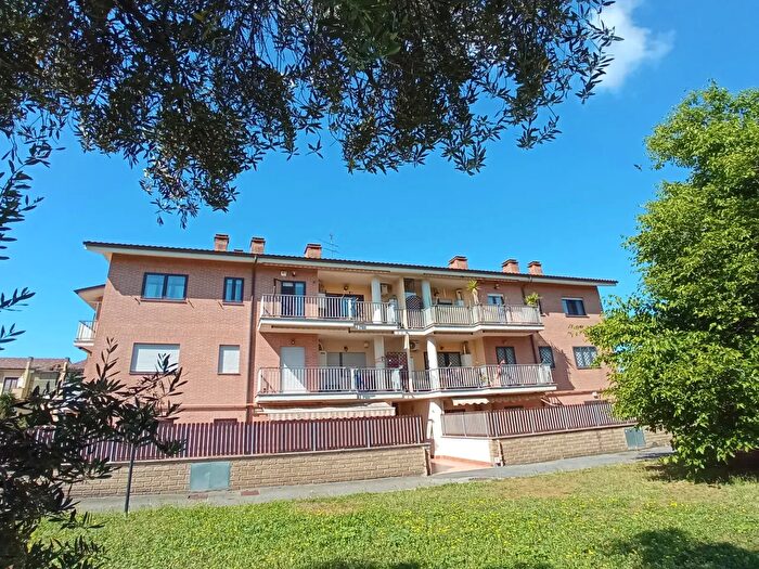 Appartamento trilocale in vendita in Via Martiri delle Foibe, Cerveteri