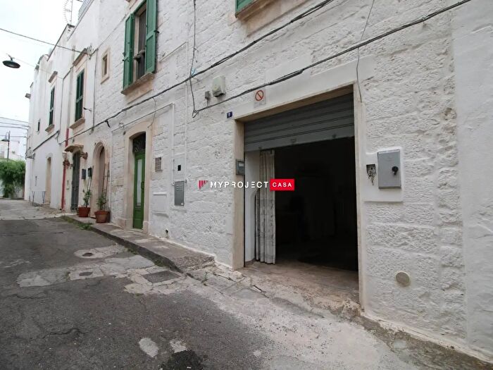 Appartamento trilocale in vendita in Via Gaetano Donizetti, Martina Franca