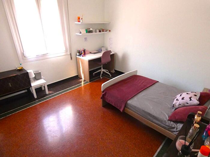 Appartamento con 5 locali in affitto in Via Filippo Casoni, San Fruttuoso, Genova