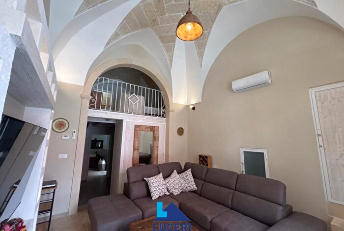 Casa in vendita in Via Achille Grandi Aradeo Le Italia, Aradeo