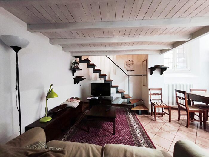 Appartamento trilocale in vendita in Via delle Belle Arti, Bologna