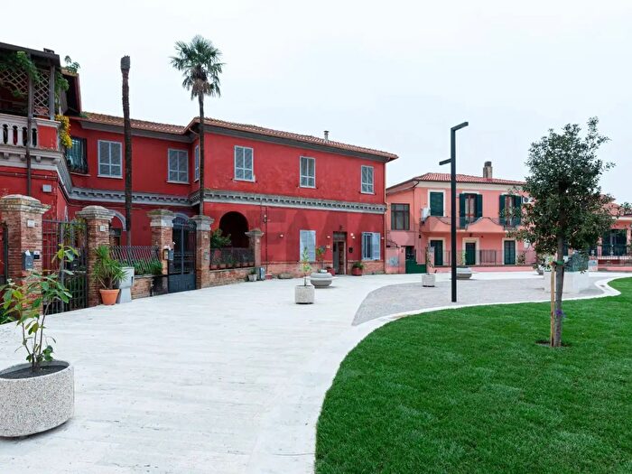 Appartamento quadrilocale in vendita in Piazza Martiri della Liberta, Monterotondo