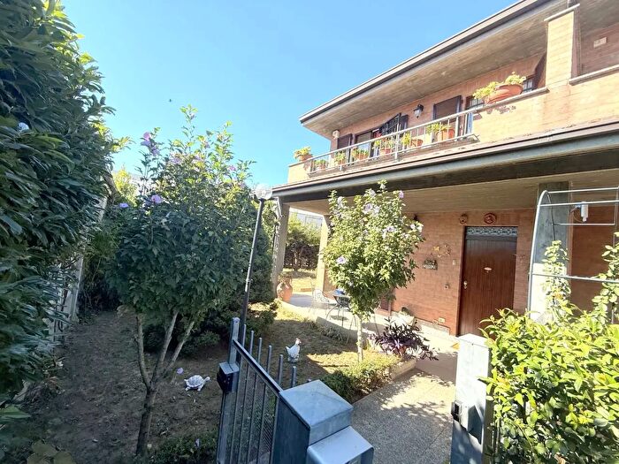 Casa quadrilocale in vendita in Pozzolo Formigaro