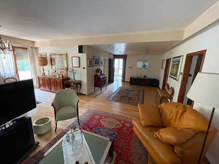 Appartamento trilocale in vendita in Bolzano