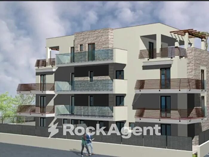 Appartamento trilocale in vendita in Via Giulio Cesare, Santa Marinella