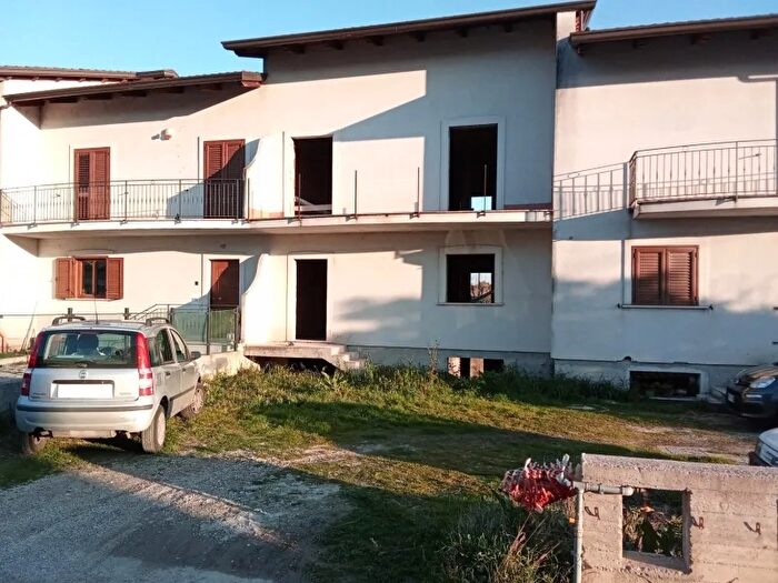 Casa con 6 locali in vendita in Via Giacomo Matteotti, Alife