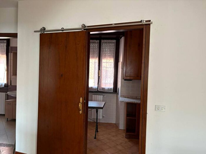 Appartamento trilocale in affitto in Via Antonio Gramsci, Centro, Trecate
