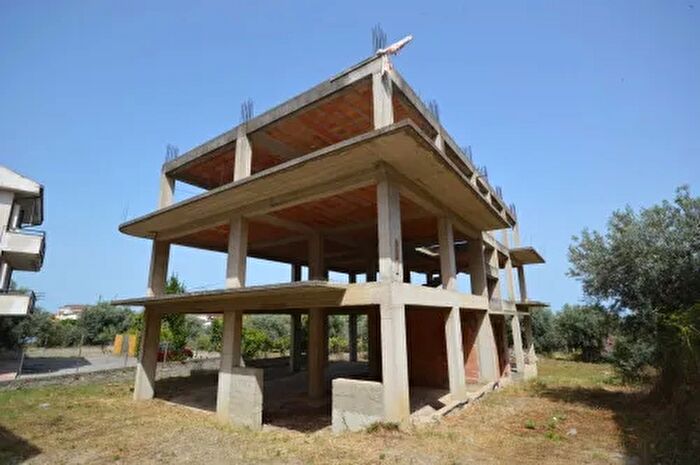 Casa con 12 locali in vendita in Trebisacce Via S Antonio Snc, Trebisacce