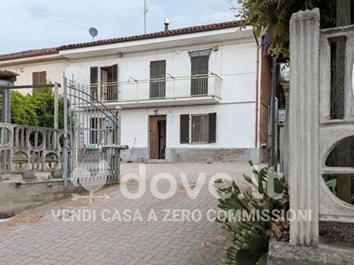 Casa con 5 locali in vendita in Frazione San Giulio, San Damiano D'Asti