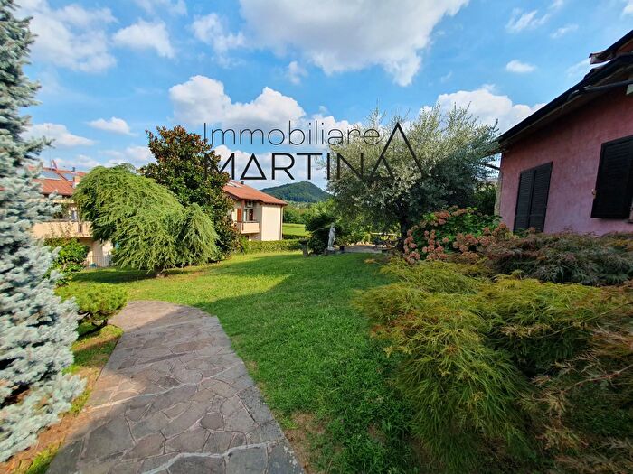 Casa con 5 locali in vendita in Via Papa Giovanni XXIII, Torre De Roveri