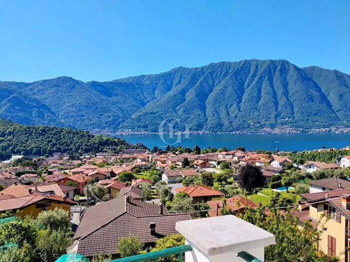 Appartamento bilocale in vendita in Tremezzina