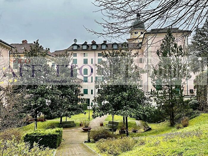 Appartamento trilocale in vendita in Piazza Garibaldi, Voltaggio