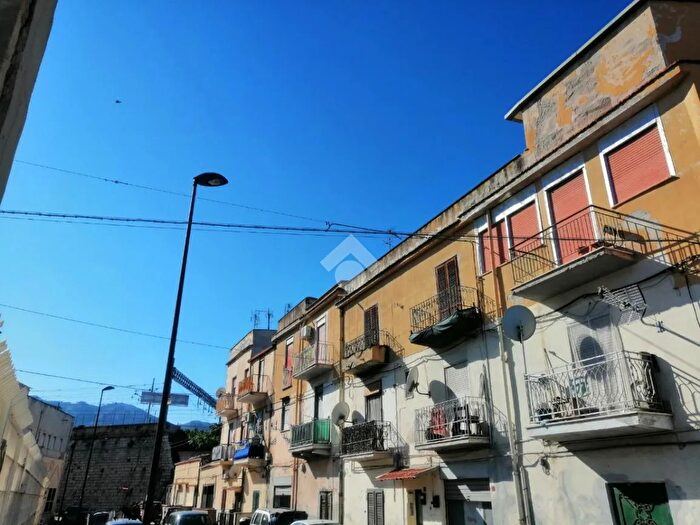 Appartamento bilocale in vendita in Via Decollati, Palermo