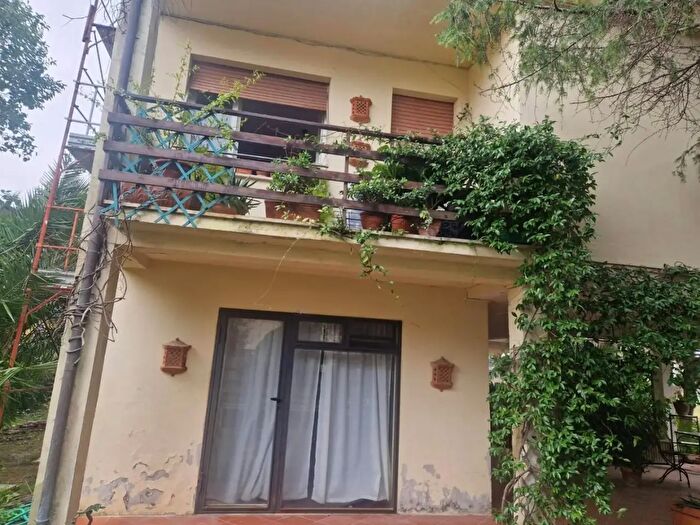 Casa in vendita in Quarantola, Pisa