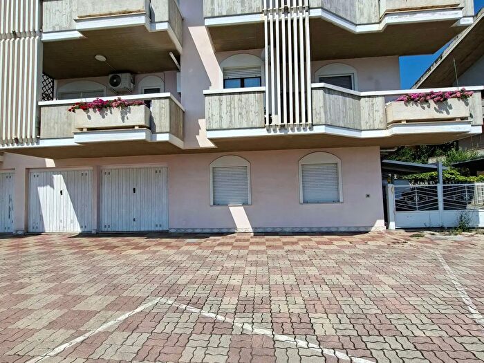 Appartamento quadrilocale in vendita in Silvi