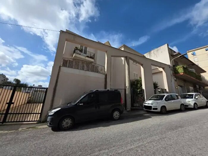 Appartamento con 5 locali in vendita in Via Giovanni Gentile, Castelvetrano