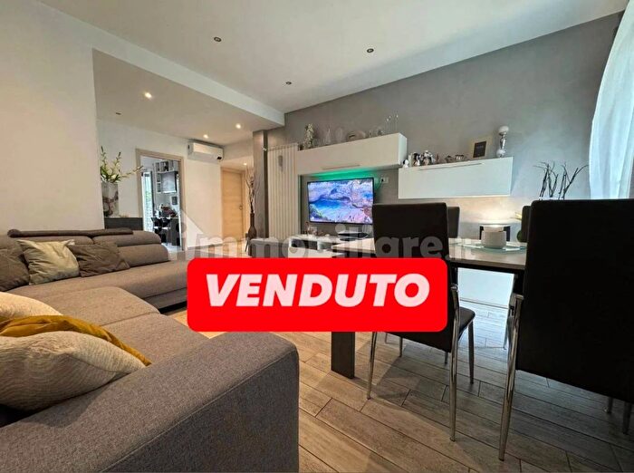 Appartamento trilocale in vendita in Via Gabrio Casati Roma, Roma