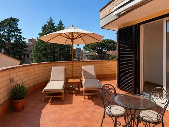 Appartamento bilocale in vendita in Via dei Grimaldi, Roma