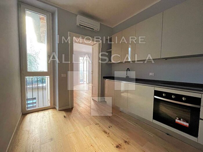 Appartamento bilocale in affitto in Via Agostino Bertani, Arco della Pace, Milano