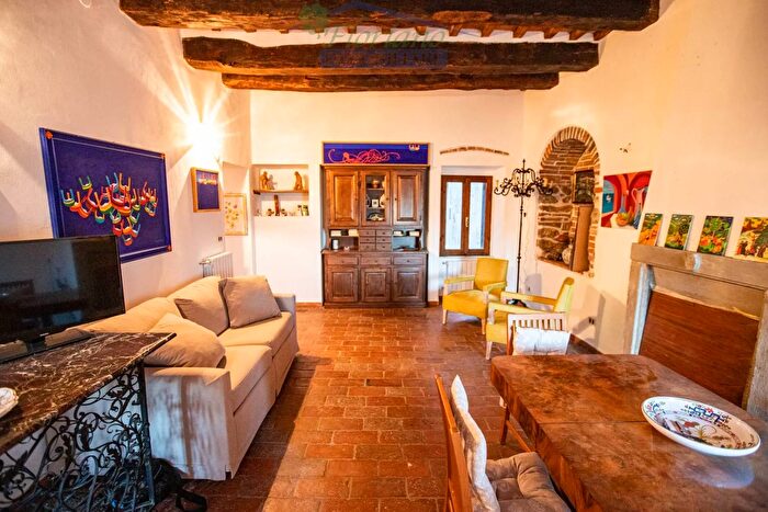 Appartamento trilocale in vendita in Via Lazzerini, Capalbio