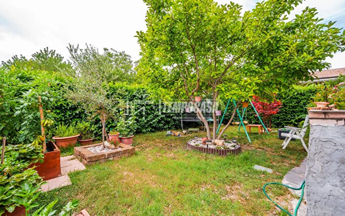 Appartamento trilocale in vendita in Piazzale Monsignor Luigi Copello, Noceto