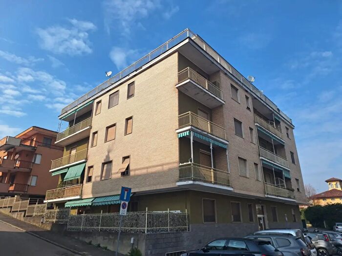 Appartamento quadrilocale in vendita in Viale Ottavio Marchino, Casale Monferrato