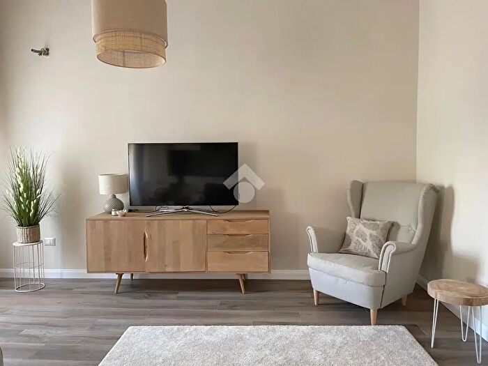 Appartamento trilocale in affitto in Via Bolzano, Cagliari